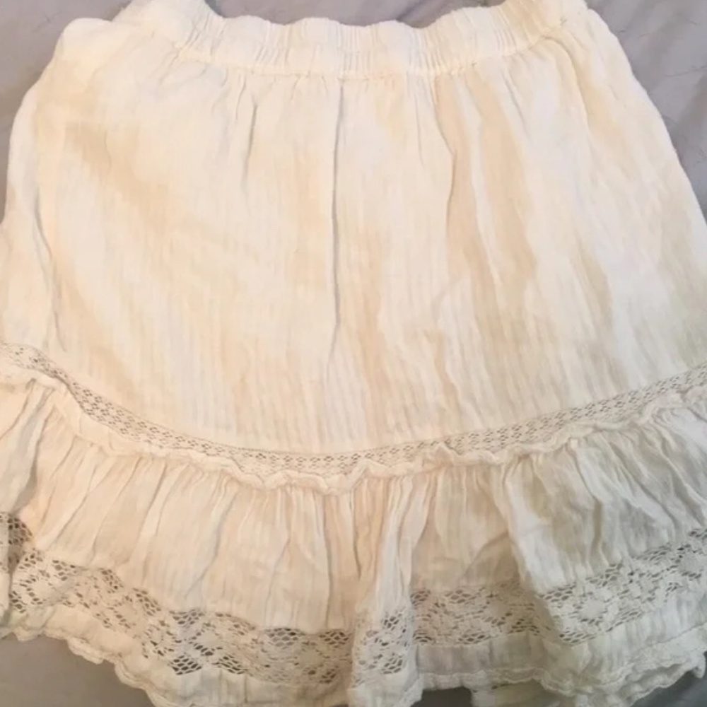 Urban Outfitters skirt ❤️ - Picture 4 of 4